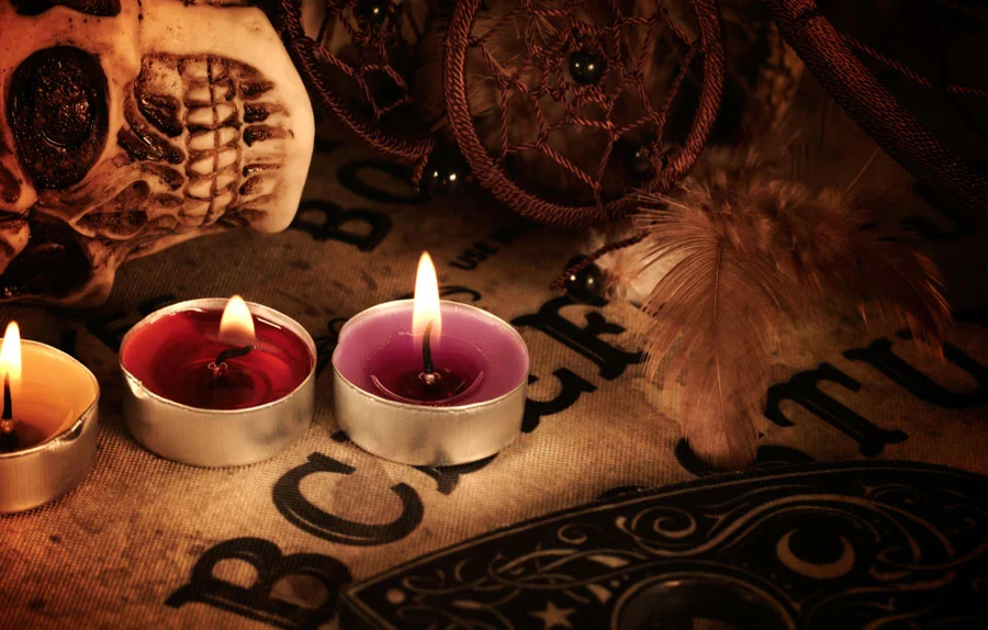 Amarres de amor poderosos: comprender el verdadero poder del amor desde una mirada espiritual consciente